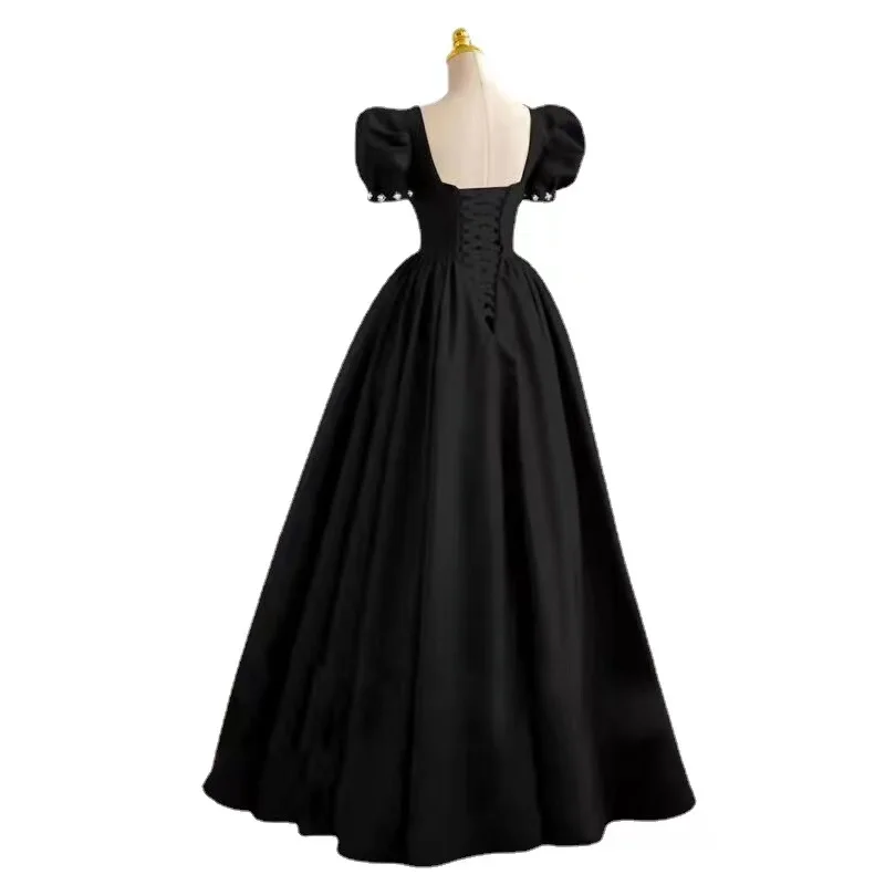 Vestido de fiesta de satén negro vintage Estilo francés Sin tirantes Manga abullonada Cuello cuadrado Una línea Vestidos de noche formales para fiesta de boda simple