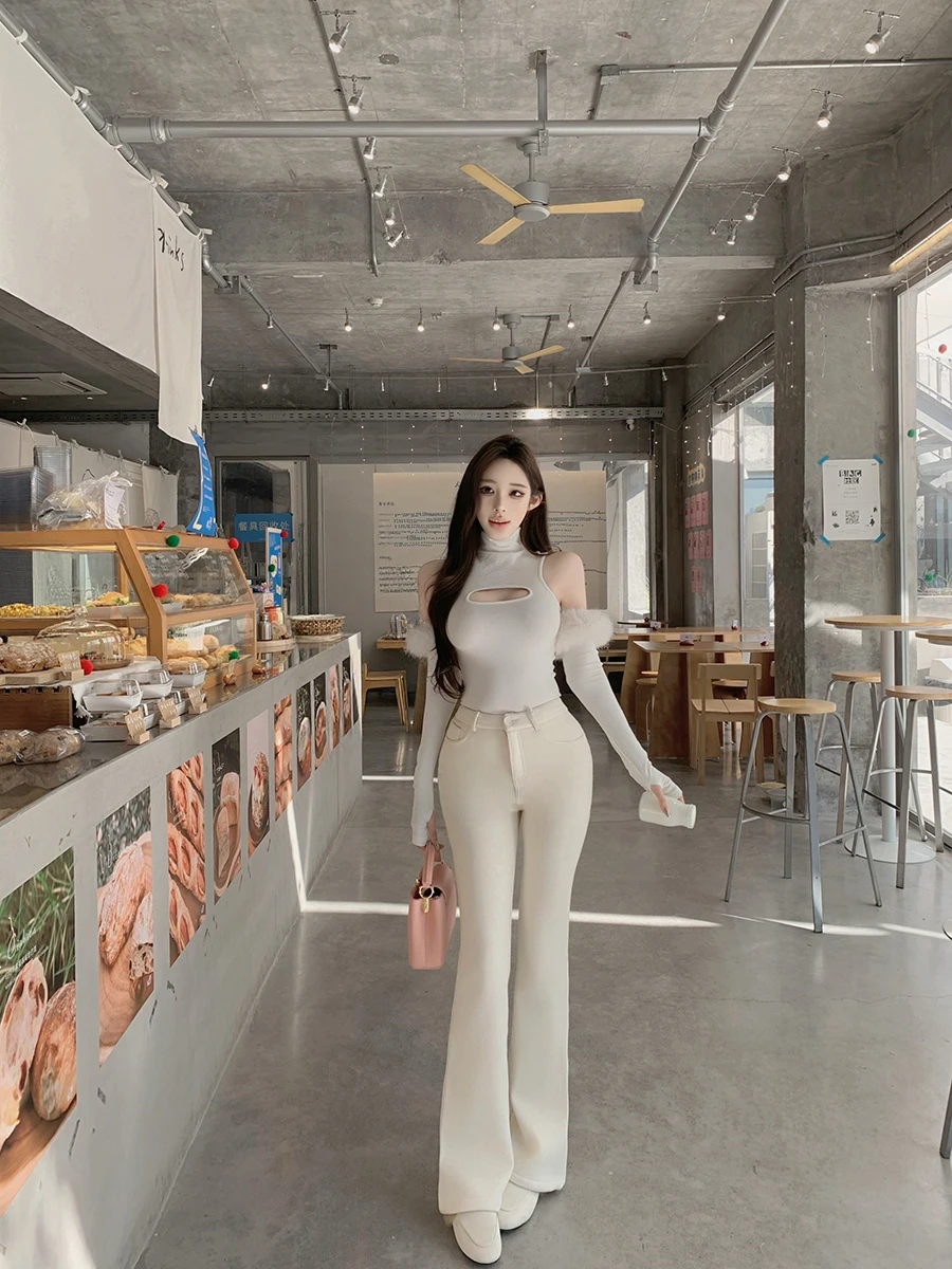 

Thickened Fleece Casual Bootcut Pants Women's Slimming Butt Lifting Trousers Straight Leg Long Pants Spring 2026 Natural Waist