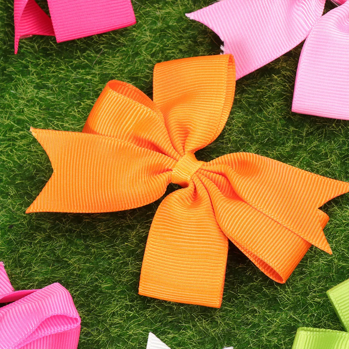 

20 Colors Hair Clips 7x8cm Satin Ribbon Metal Alligator Clip Bow Baby Girls Toddler Child Accessories Hair Decor