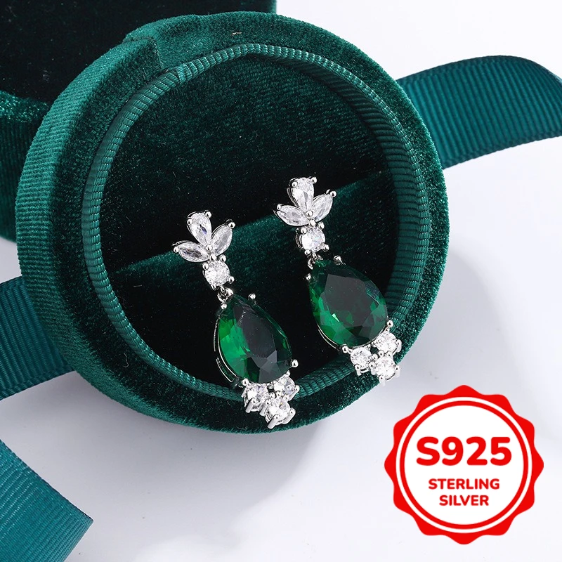 

Fashionable and Versatile Retro S925 Silver Water Drop Earrings Inlaid with Emerald Green Niche High-end Temperament Earrings