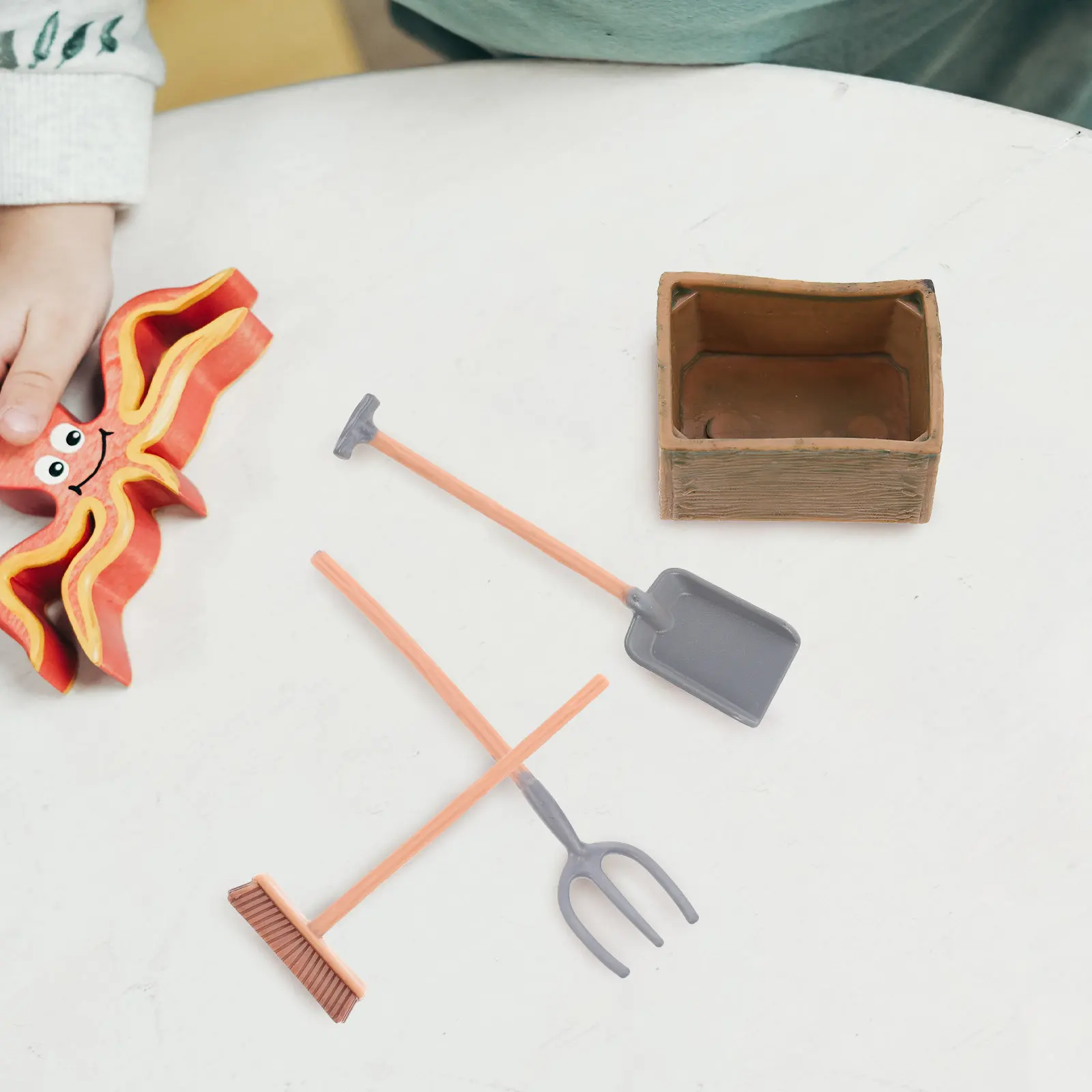 set-di-9-miniature-di-attrezzi-agricoli-accessori-realistici-per-giardino-paesaggio-da-scrivania-e-decorazione-giocattoli-agricoli