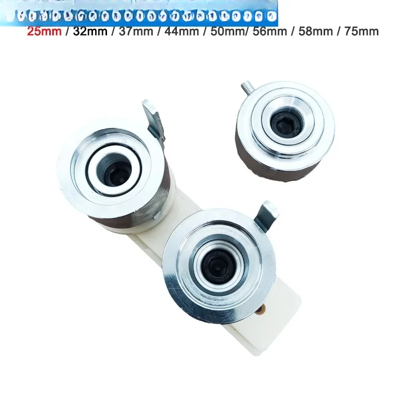 

Форма для производства сменных пуговиц диаметром 25 мм с пластиковой направляющей