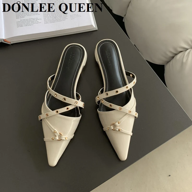 Fashion Pointed Toe Flat Heel Mules Shoes Women Closed Toe Outdoor Slippers Elegant Slide Narrow Band Sandal Brand Rivet Slipper