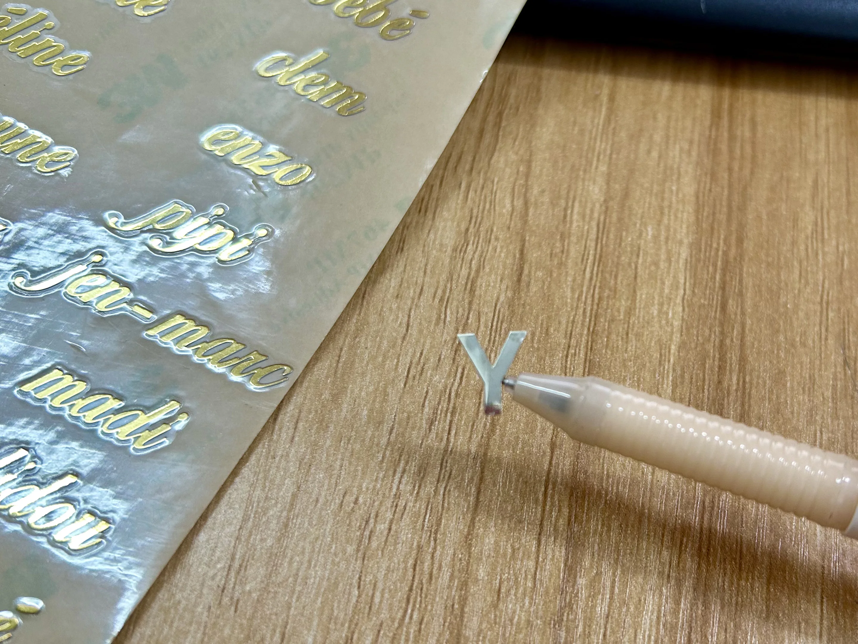 Metalen Transfer Sticker 3d Custom Tekst Naam Zelfklevend, Met Elke Tekst In Goud En Zilver, Gemakkelijk Te Scheuren 50Pcs 50X10Mm