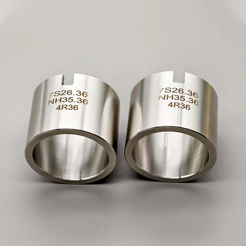 Base del supporto del movimento dell'orologio adatta per SKX007 NH35 NH36 7S26 7S36 4R36 Strumenti di riparazione del movimento Base del movimento dell'orologio da uomo