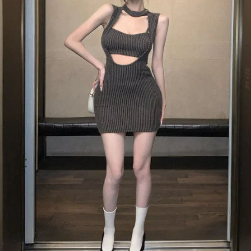 Dzianinowe sukienki bez rękawów Kobiety Vintage Sexy Fake Dwuczęściowa obcisła sukienka Hotsweet Wakacje Stylowa odzież klubowa Kobiecy szyk