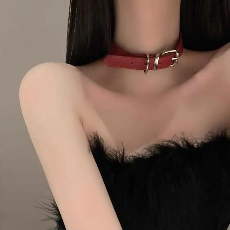 Gothic Punk Belt Buckle Necklace Dark Soft PU Leather Choker Jewelry for Men Women Halloween Cosplay Wear
