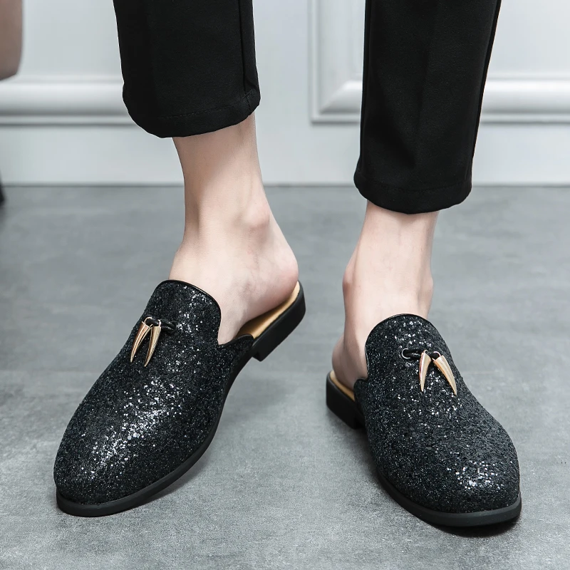 

Summer Breathable Internet Famous Half Slippers with Tassel Toe and No Back Heel Fashionable and Personalized Fitting Room Mop