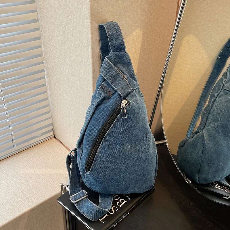 

Retro denim women's breast bag simple large-capacity casual shoulder bag