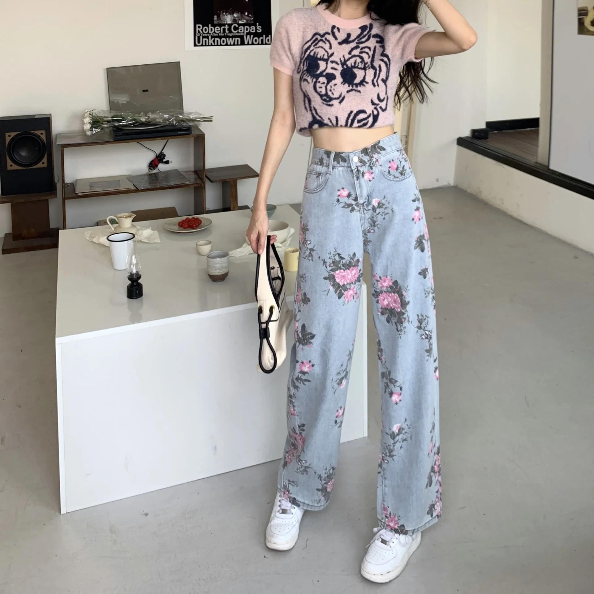 

Women's Rose Printing Loose High Waist Slim Jeans Straight Wide Leg Fashion Denim Pants