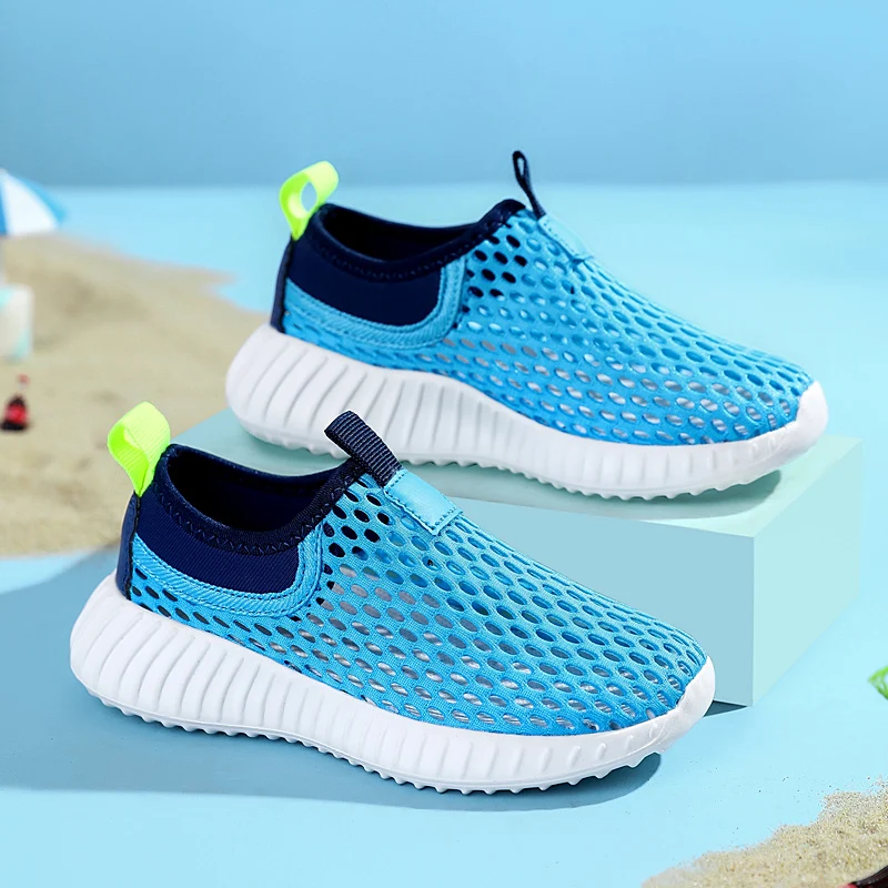 

2025 New Summer Sports Shoes for Kids Mesh Breathable Children's Sneakers Lightweight Soft-Soled Boys' Casual Running Shoes