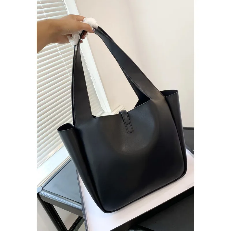 

YS 2024 New Handbag Horizontal Handheld Underarm Tote Large Capacity Shopping Women's Bag