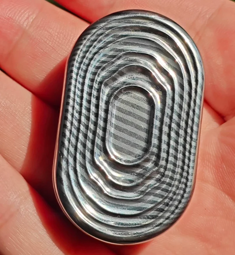 Used EDC SEKI 18off Damascus Wave Pushing EDC fidget slider decompression toy