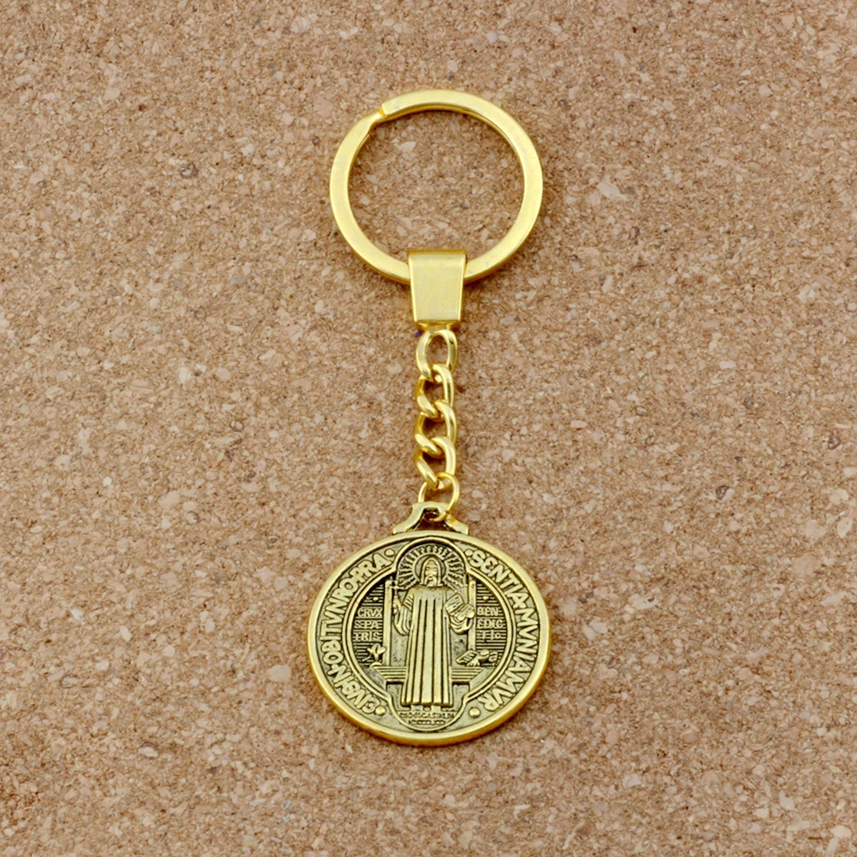 2Pcs Keychain Saint St Benedict of Nursia Patron Against Evil Cross Medal Pendants Key Ring Travel Protection