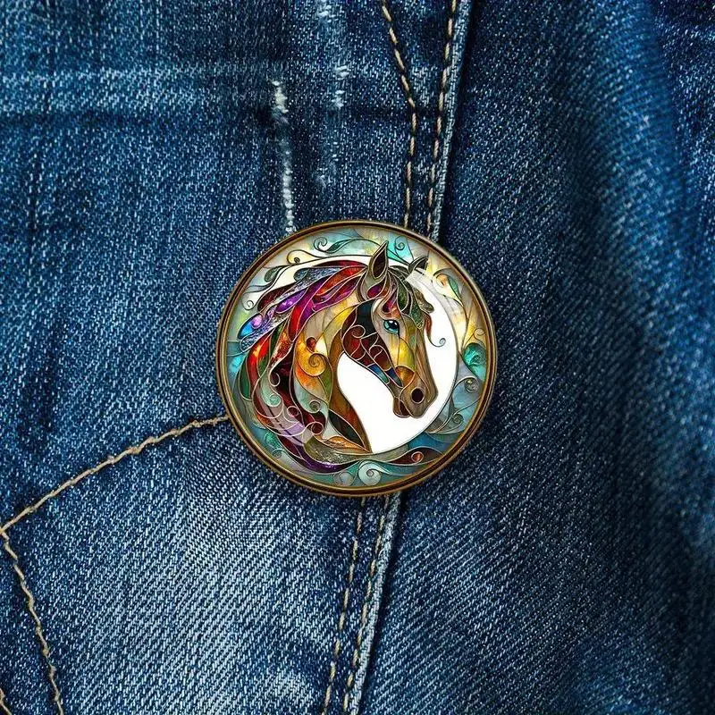 Trendy Alloy Pin with Resin Painted Zodiac Horse Design Round Brooch for Suitcases