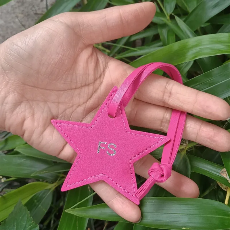 1PCS Free initials five pointed star leather luggage pendant star pu leather pendant bag pendant gift leather buckle keychain