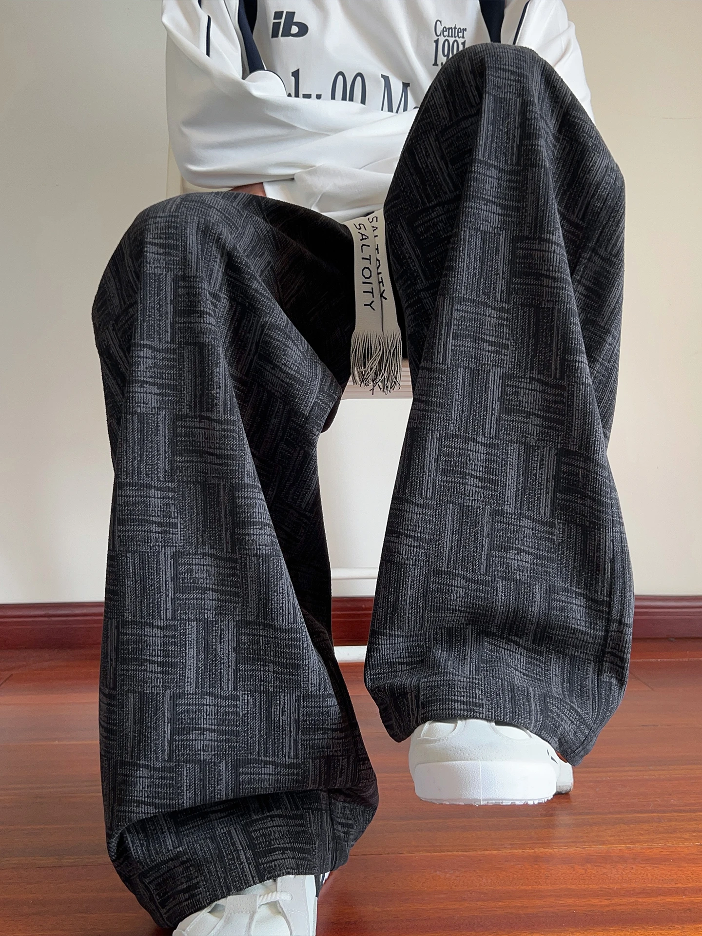 

Men's Straight Leg Corduroy Plaid Casual Pants Loose Wide Leg Long Bla Pants Comfortable Soft Polyester Fiber Spring 2026