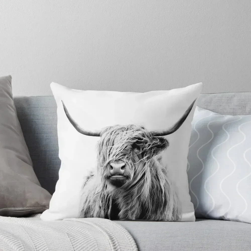 

Portrait Of A Highland Cow Throw Pillow Pillow Case Christmas Cushion Cover For Sofa Marble Cushion Cover pillow
