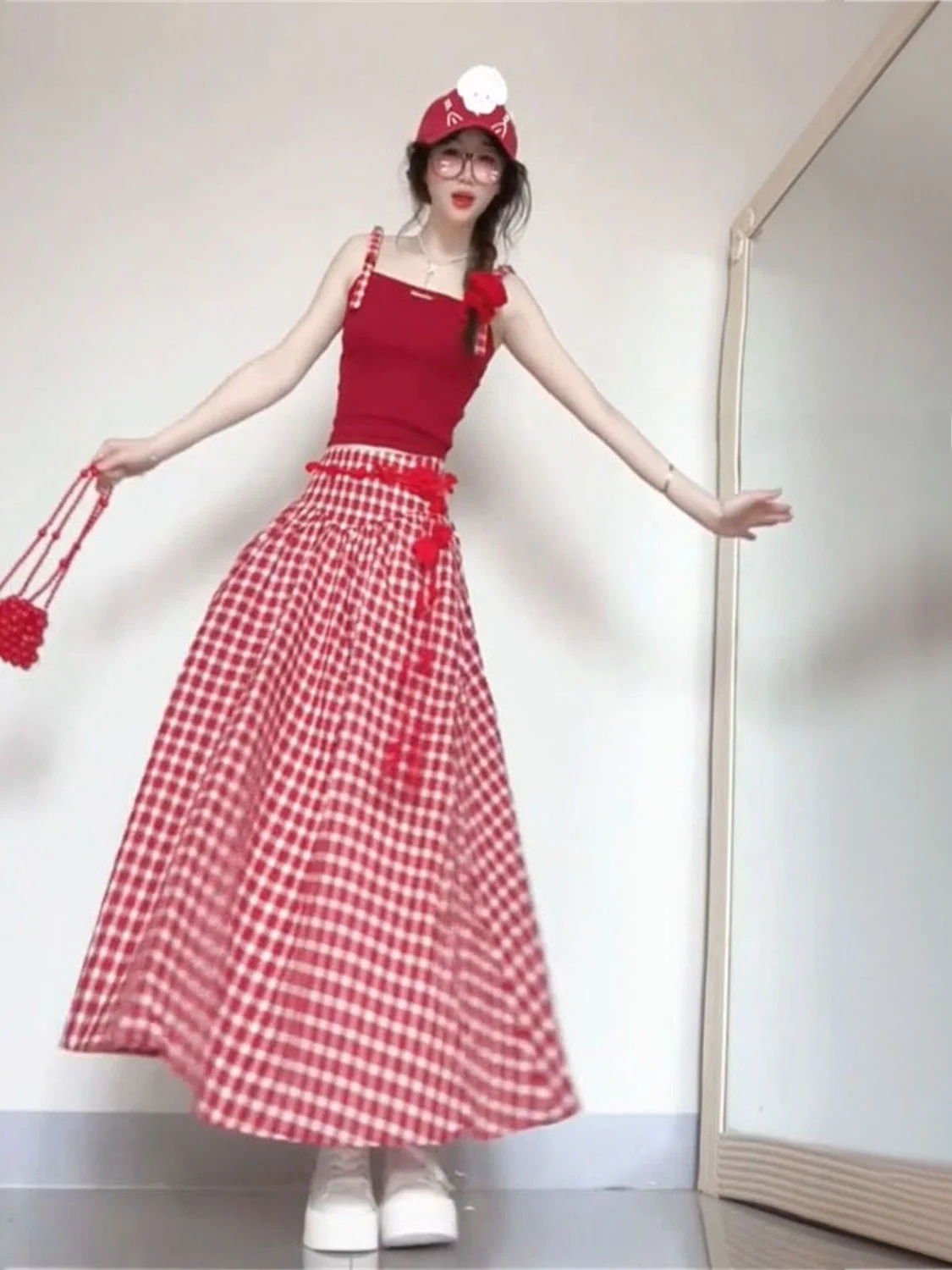 

Korean Style Sweet Red Plaid Elastic Waist Long Half Skirt Women Slim Back Strap Top Bottom Set Summer Fashion Polyester