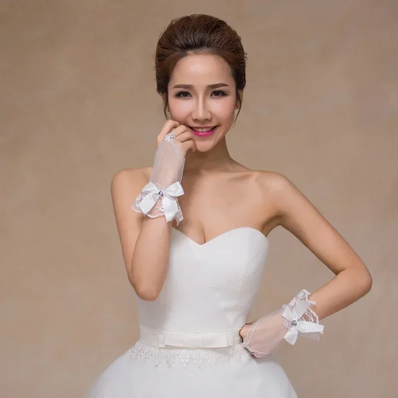 Wedding Short Fingerless Bowknot Heart Rhinestone Ruffles Lace Mittens Bridal Gloves