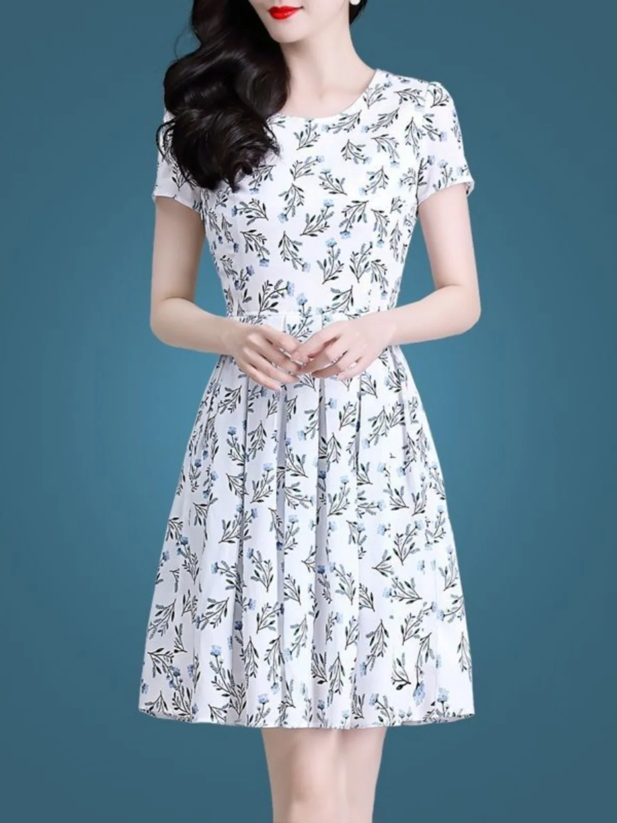 エレガントな花柄ミニドレス半袖スタイリッシュな夏のファッション婦人服女神スタイルトレンディなピンカラーニードル