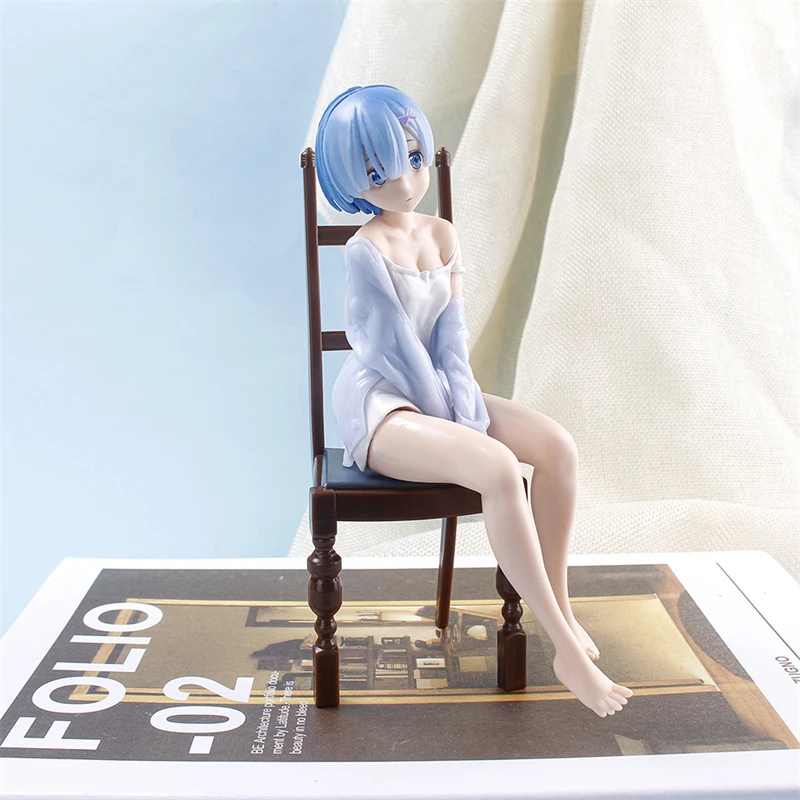 17cm Anime Re: Life In A Different World From Zero Rem Sit On Chairs Kolekcja figurek akcji PVC Model Zabawka dla dzieci Prezent świąteczny