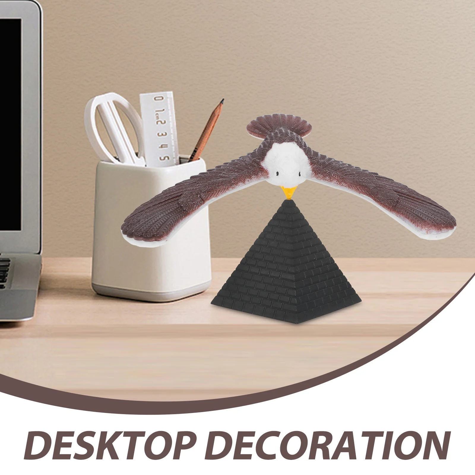 مجموعة واحدة من نسر التوازن المكتبي مع حامل هرم لتزيين الطيور للمكتب والديكور المنزلي وعرض الحرف الفنية الحديثة