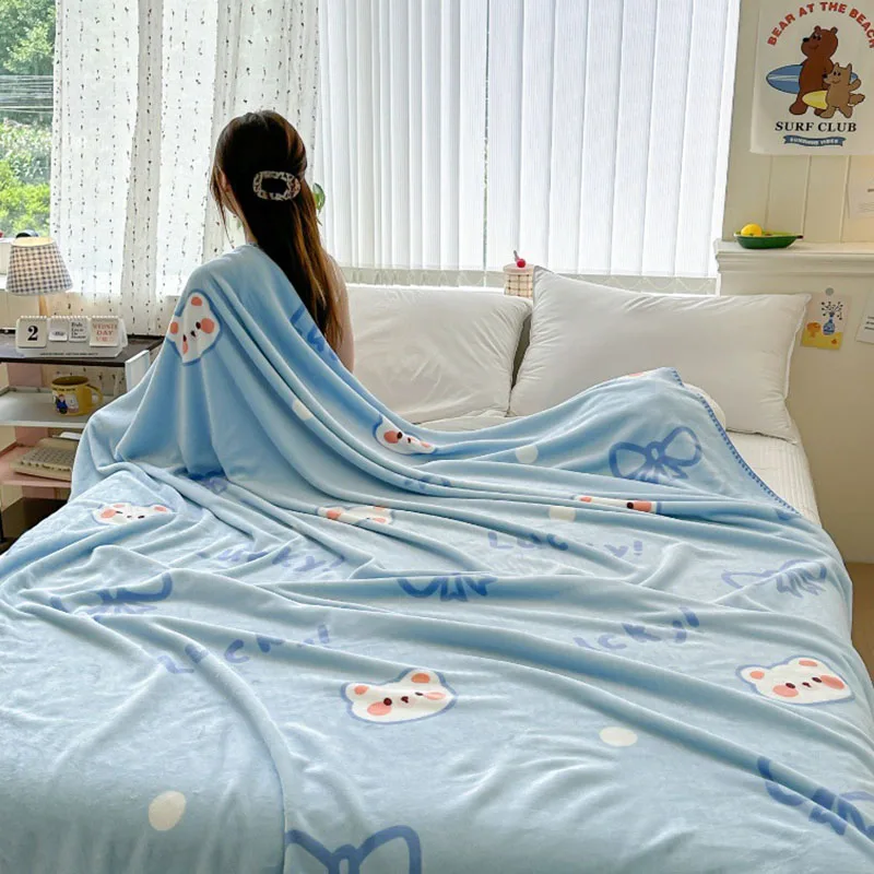 Cute Pattern Double-Layer Milk Velvet Blanket Cozy Warm Sofa Blanket for Spring and Autumn Multi Functional Travel Shawl Blanket