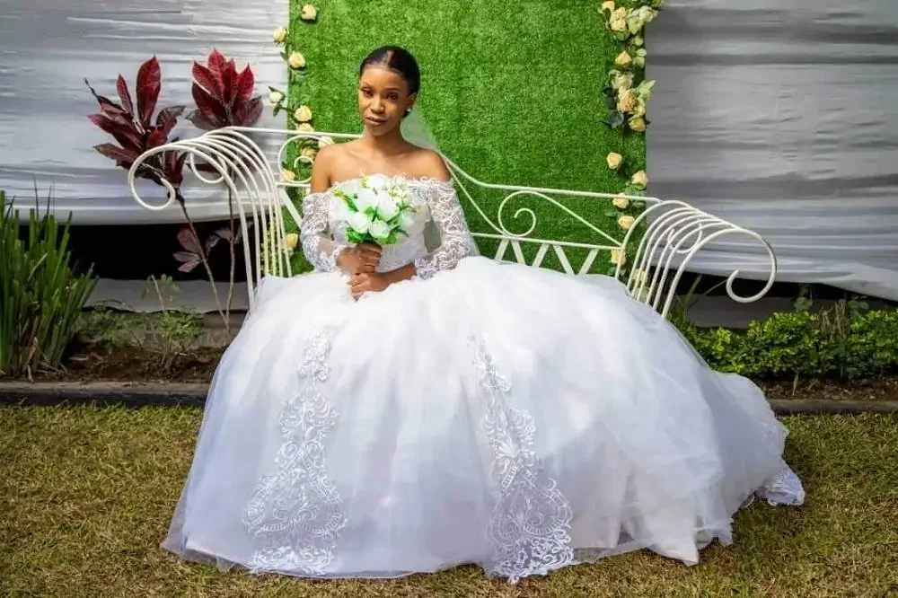 Vestido de novia marroquí personalizado con hombros descubiertos, mangas largas, nuevos productos, diseño de marca de estilo tradicional