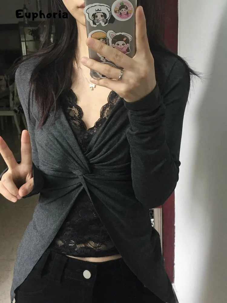 تي شيرت نسائي مثير غير رسمي من Euphoria تي شيرت مرقع من الدانتيل الأسود على طراز النادي Hotsweet بأكمام طويلة تي شيرت علوي