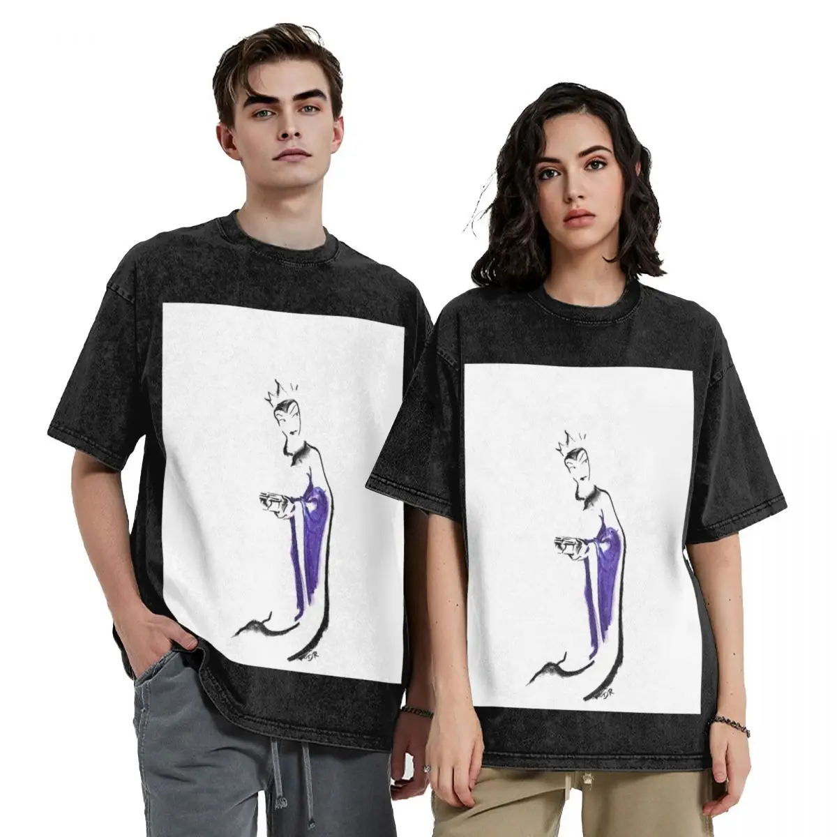 

Where Pictures Shine - Evil Queen and the Heart Box T-Shirt croswit shirt man plain vintage t shirts mens vintage t shirts