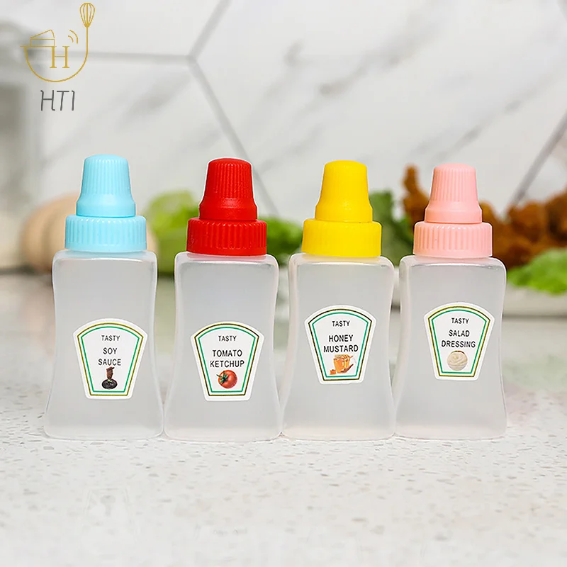 1/2/4pcs/set Mini Tomato Gravy Salad Dressing Oil Spray Bottle Portable Small Sauce Container