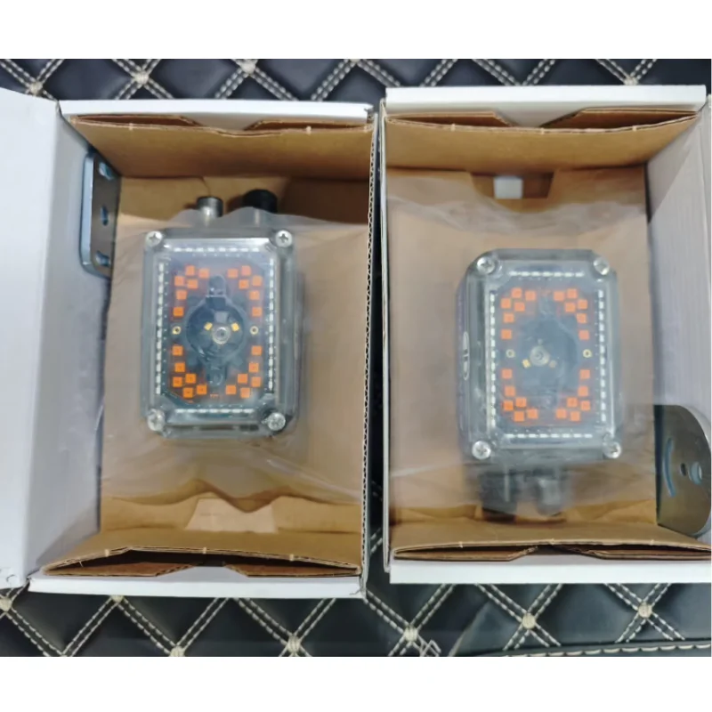 New code reader Matrix 300N 482-010 in stock for fast delivery