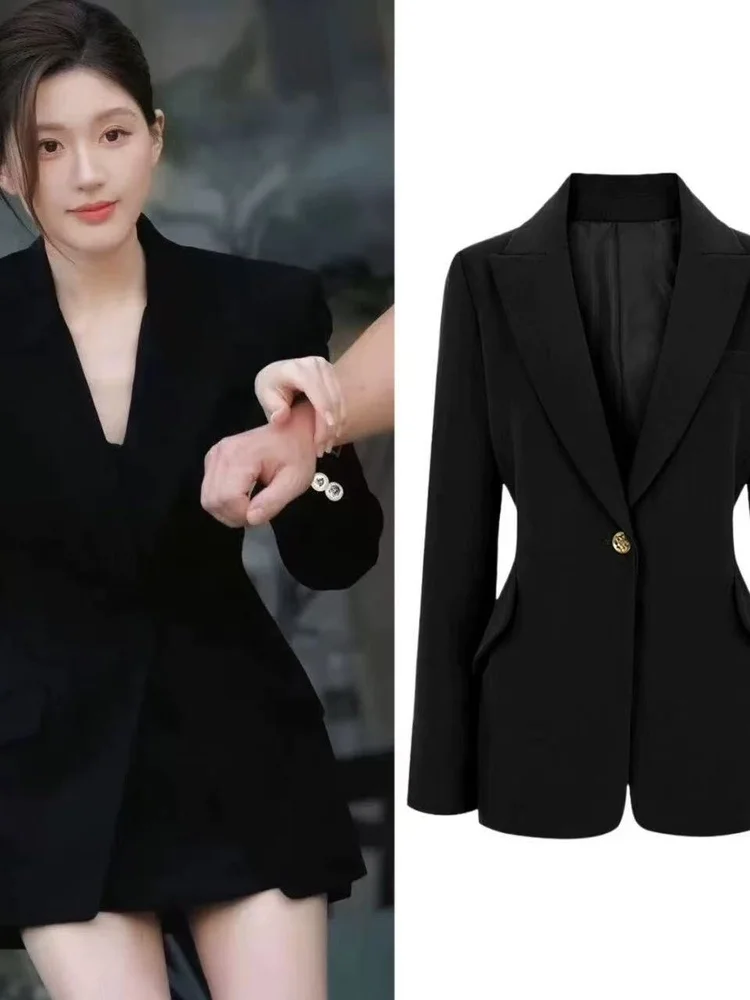 Elegant Fitted Black Suit Jacket Women's Style Business Casual Waist-Cinching Coat Button Detail Long Sleeve Commute Ready