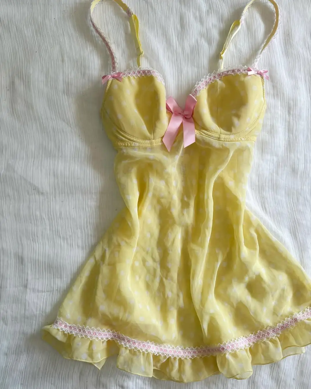 Top halter de encaje plisado con botones y escote de encaje de color liso Y2K moda sexy simple todo casual diario High Street Harajuku