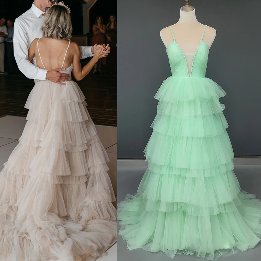 Aberto para trás cintas de espaguete plissado em camadas tule vestido de noiva feito sob encomenda princesa mais tamanho tutu inchado profundo v pescoço vestido de casamento