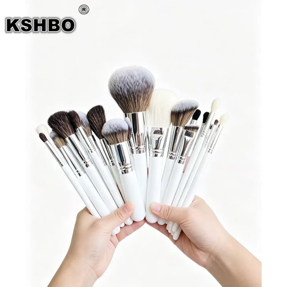 16/26 Pcs Wooden Handle Makeup Brush Set - Foundation Blush Concealer Eyeshadow Eyebrow Powder Brush - Beauty Make Up Tools
