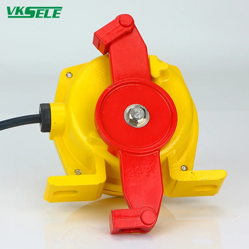 Pull cord switch for conveyors automatic reset rope switches