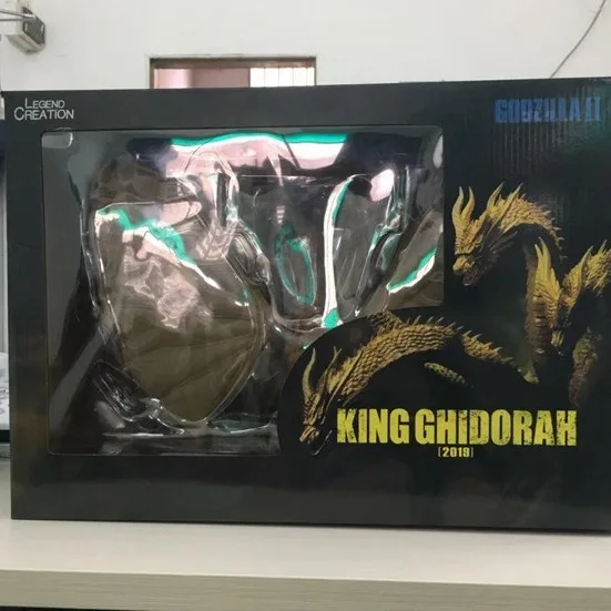 

30CM Godzilla Gojira 3 Heads Golden Dragon King Ghidorah Joints Moveable PVC Action Figure Collectible Model Toys Gift