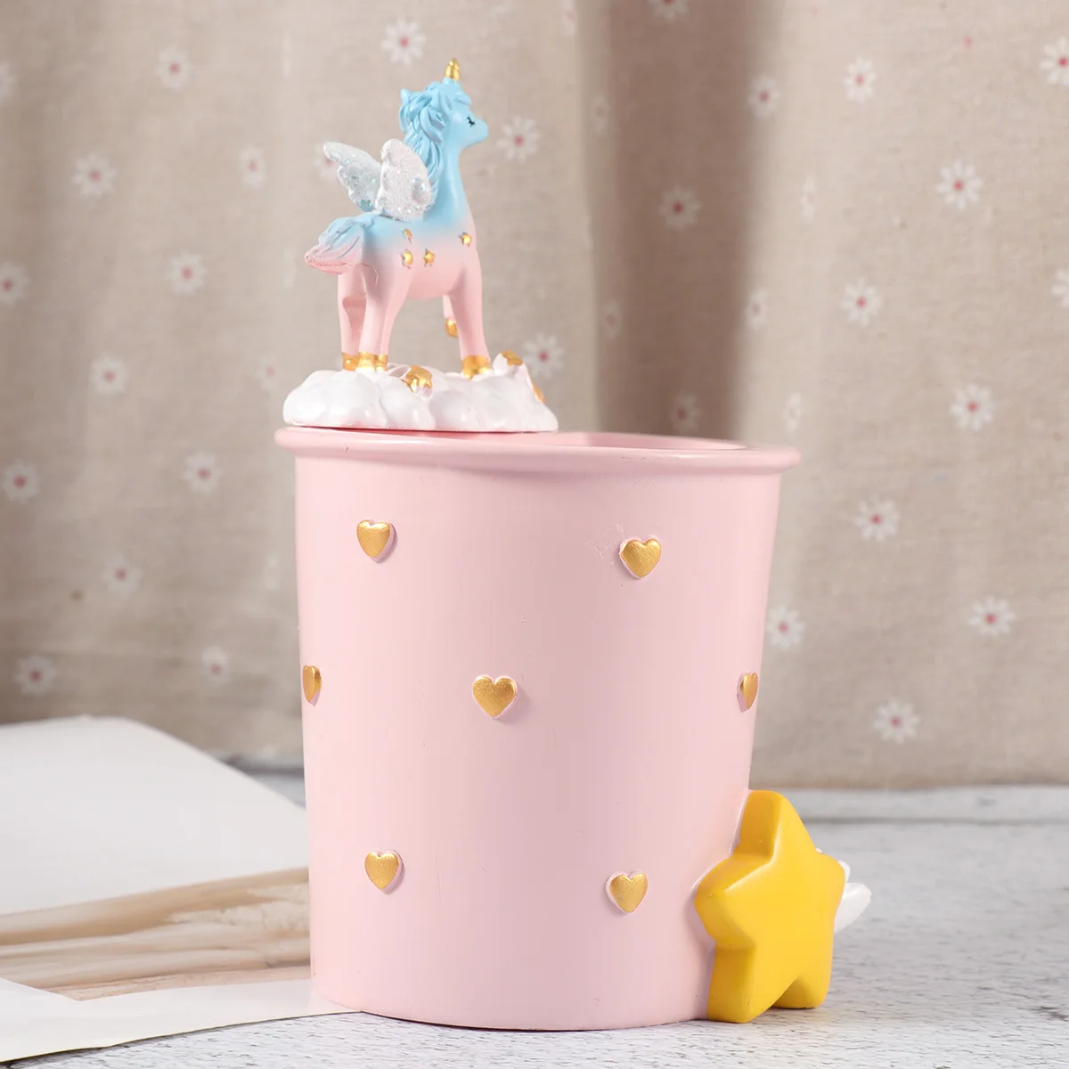 

Cartoon Unicorn Resin Pen Holder Creative Desktop Organizer Storage Box for Pens Pencils Cosmetics Desk Organizer