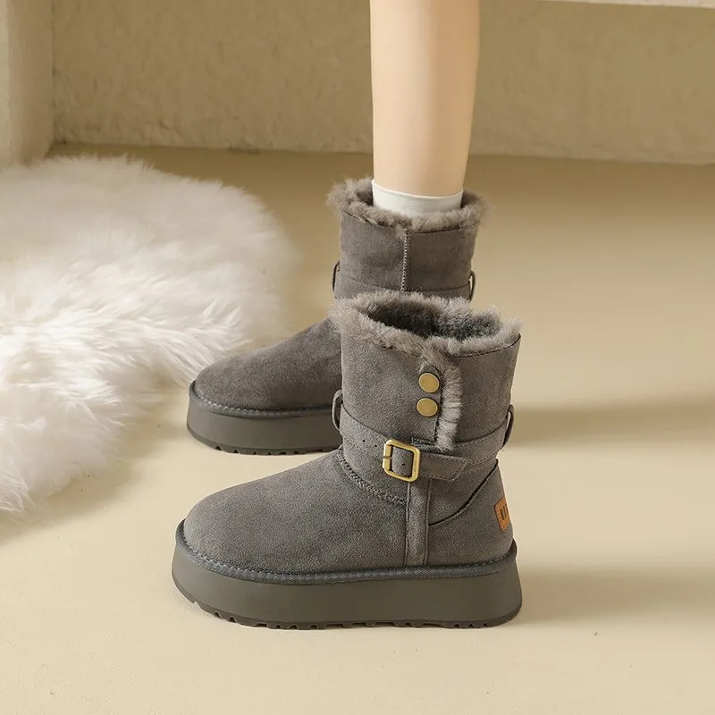 

Two pairs of women's new winter thick-soled cotton boots with fleece lining, thick and warm cotton shoes