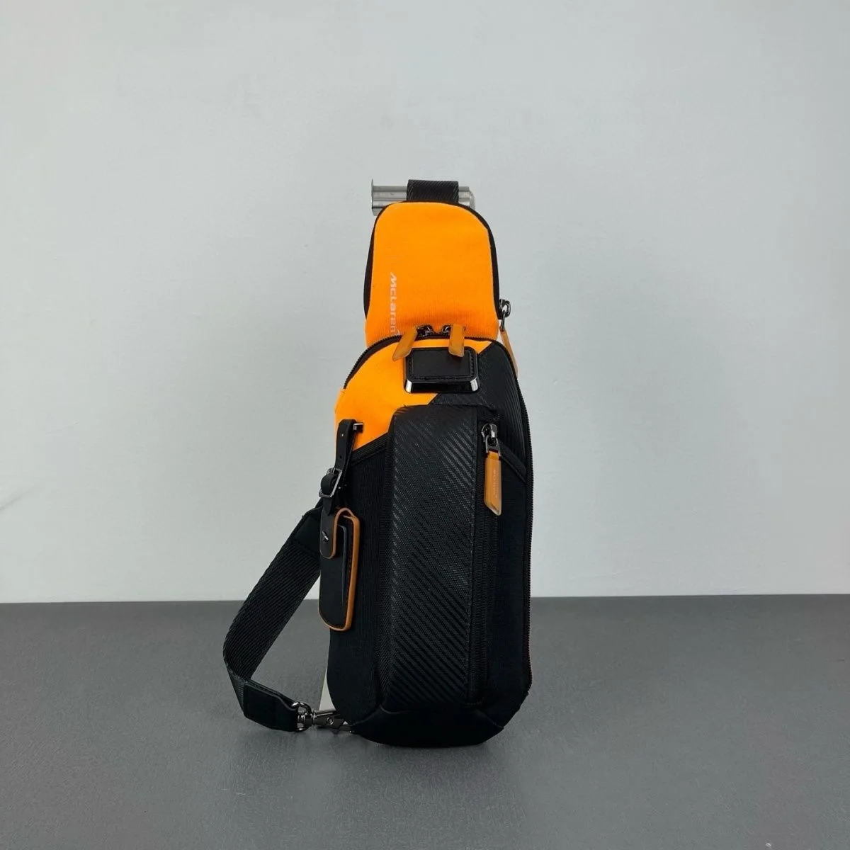 New ballistic nylon men's e-sports backpack for casual sports and leisure, single shoulder cross-body bag computer bag, enjoy fr