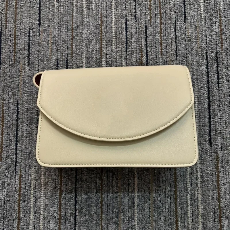 المرأة المحمولة سلسلة مساء حقيبة حفلة مأدبة حجر الراين الأساسية عادية ماتي مستطيلة براءات الاختراع والجلود حقيبة كتف Crossbody