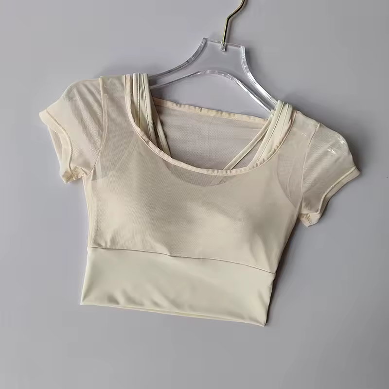 요가 필라테스 상의와 양말 비교 이미지