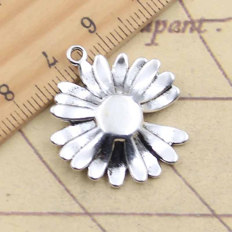 10pcs Charms Daisy Flower Sunflower 28x26mm Tibetan Silver Color Pendants Antique Jewelry Making DIY Handmade Craft