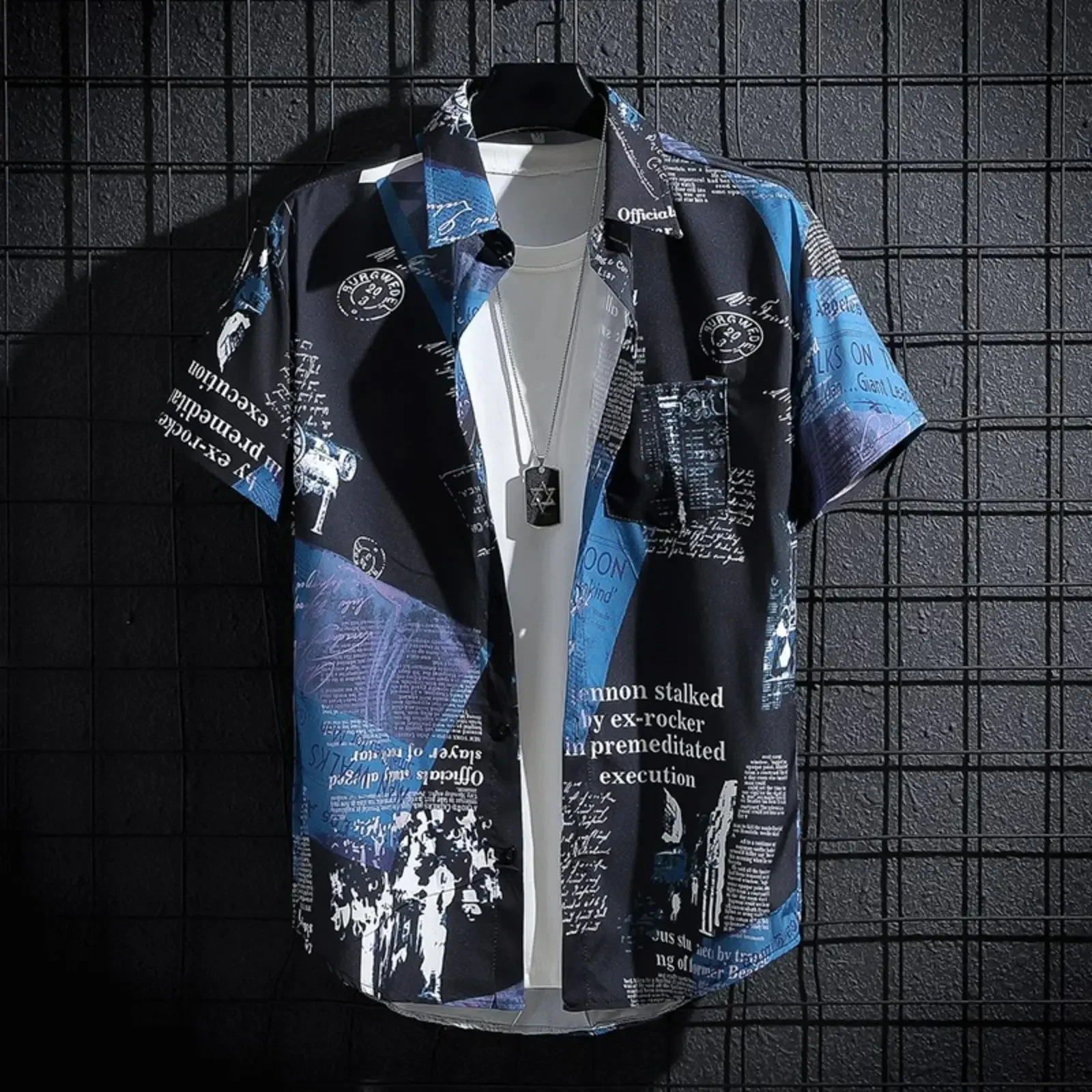 Men's Black White Short Sleeve Beach Boutique Top Coastal Casual Large Hawaiian Lapel Single Button Fashion Top