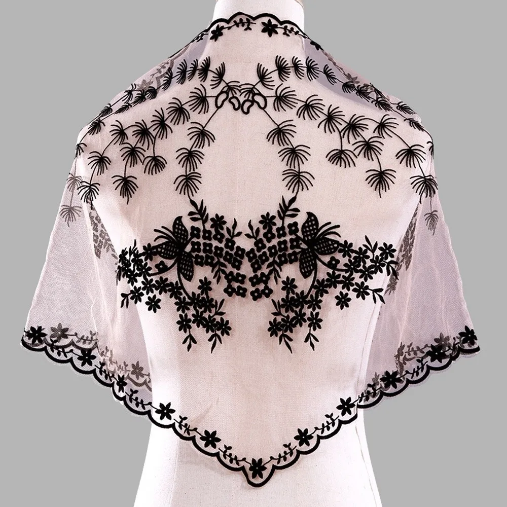 Vintage Lace Triangle Head Scarf Embroidered Design Triangle Shape Lace Head Veil Waist Cover Up Multi Use Lace Shawl Wrap