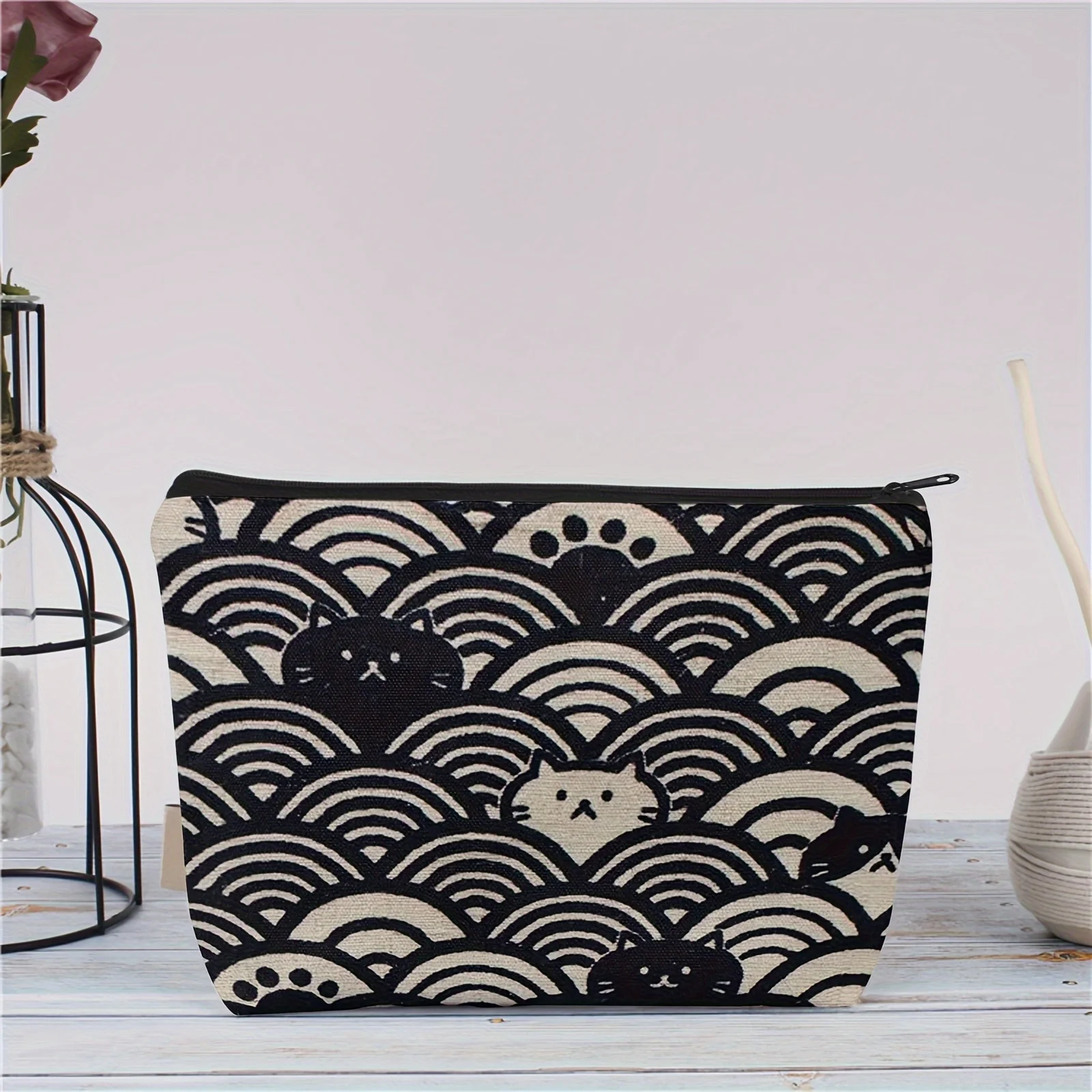 Vintage Japanese Seigaiha & Neko Zipper Makeup Bag - Ocean Waves & Cat Design Coin Purse, Pencil Case - Black & Beige - view 2