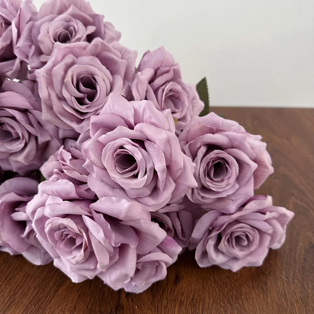 Lebensechte 9 Köpfe Seidenrosen Künstliche Blume Rosa Lila Gefälschte Blumenstrauß Rose Für Zuhause Hochzeit Dekor Valentinstag Party Desktop – Detail 7
