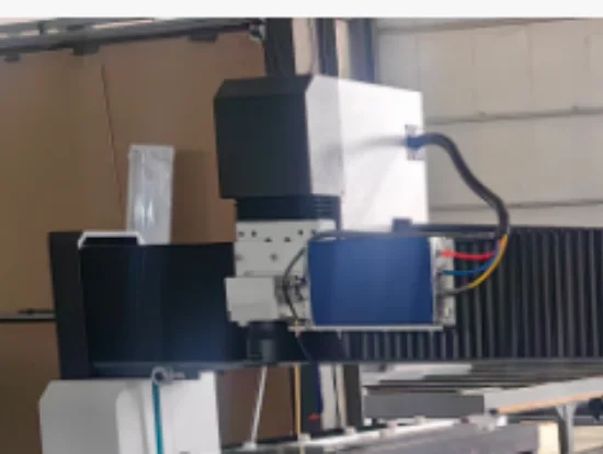 【ساخن】آلة السفع الرملي ذات الأداء المستقر للتحكم في محرك المؤازر الزجاجي La-ser بدقة عالية